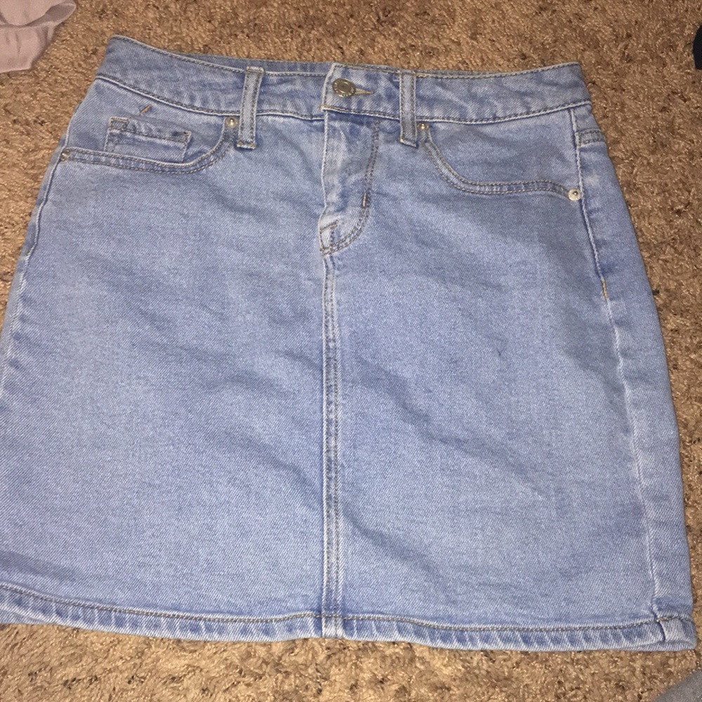 Mossimo jean skirt!!!